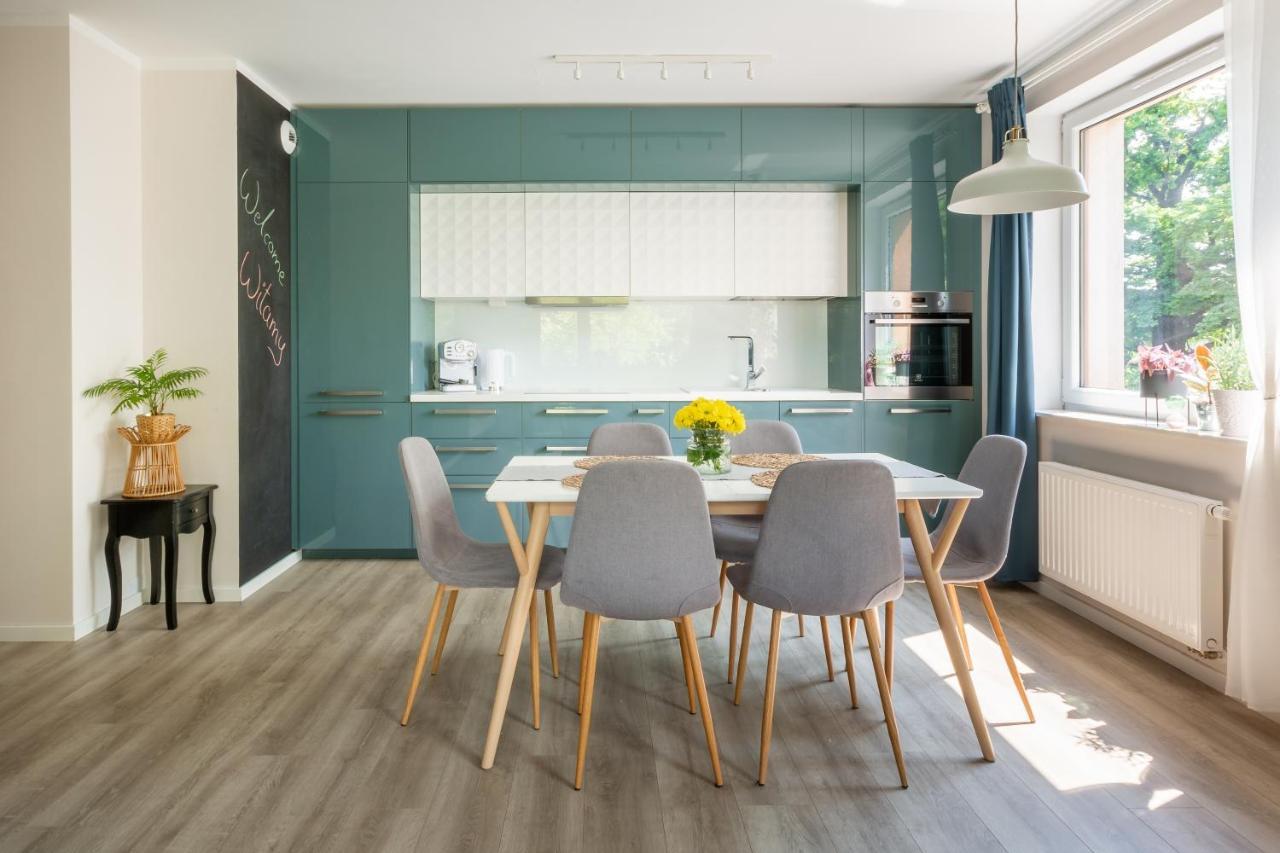 Sun House Apartment + Free Parking วรอตซวาฟ ภายนอก รูปภาพ